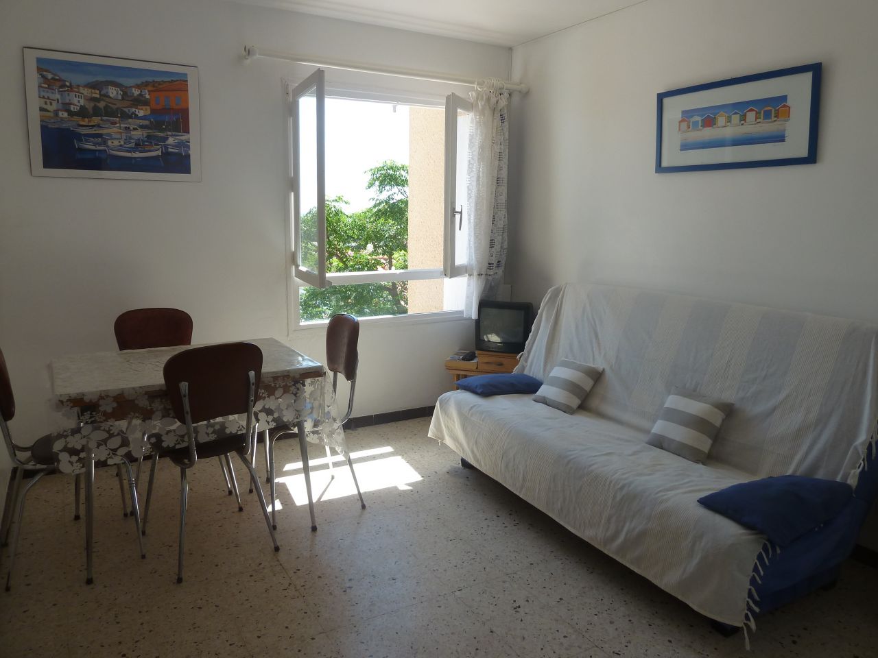Location appartement Le Baracrs N°2365 image 2