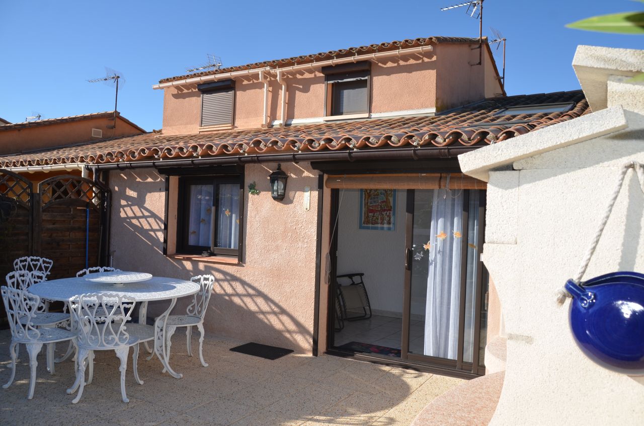 Location villa mitoyenne Le Baracrs N°0622 image 1