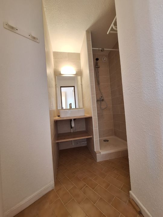 Location appartement Le Baracrs N°2664 image 6