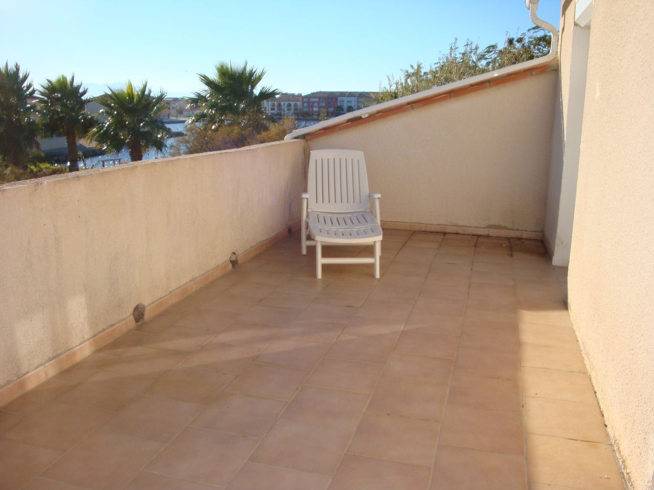 Location villa mitoyenne Le Baracrs N°2670 image 4