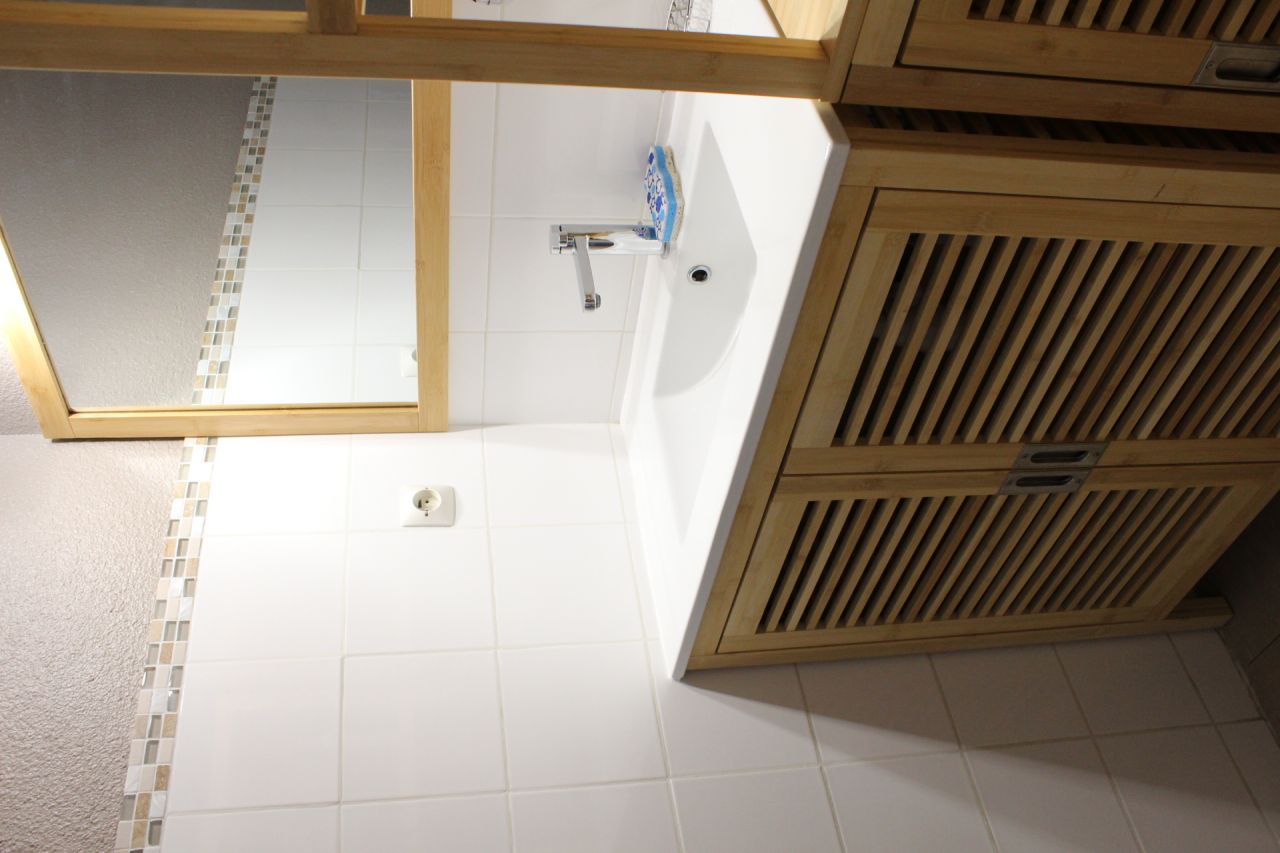 Location villa mitoyenne Le Baracrs N°2721 image 2